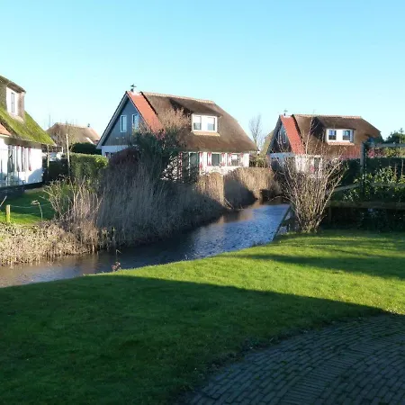 Buitenplaats 30 Villa *