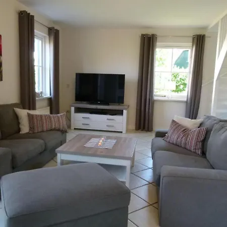 Villa Buitenplaats 30 *